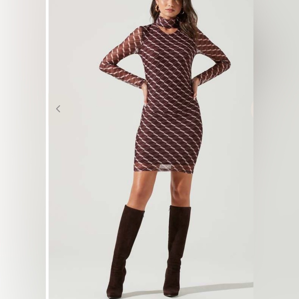 Astr the Label Bryn Mesh Geo Ruched Mini Long Sleeve Dress Bodycon